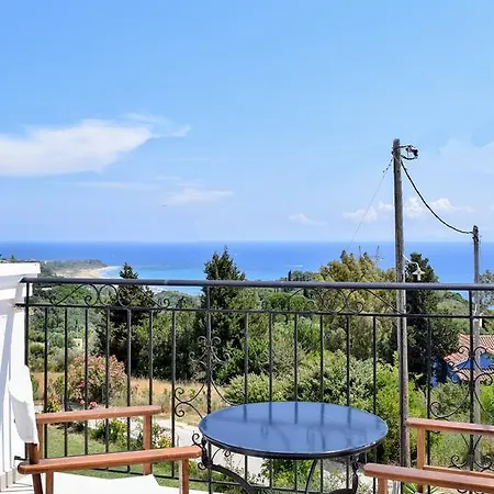 Ostria's House Apartman Radzaklí