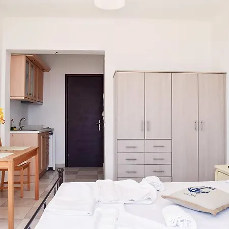 Ostria's House Apartman Radzaklí