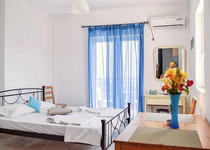 Ostria's House شقة